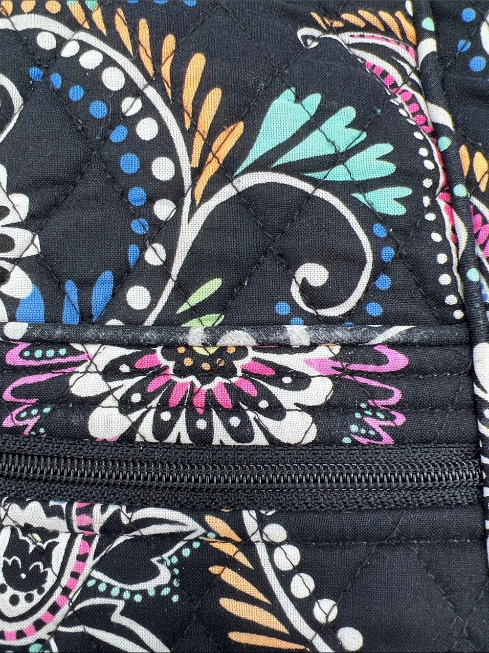 Vera Bradley Black Paisley Floral Pattern Quilted Crossbody Shoulder Purse Bag - Picture 14 of 16
